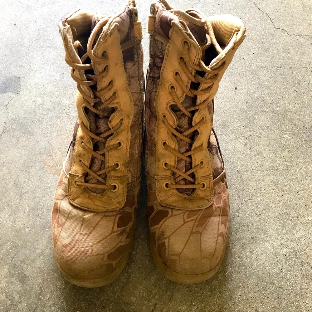 Camouflage Boots